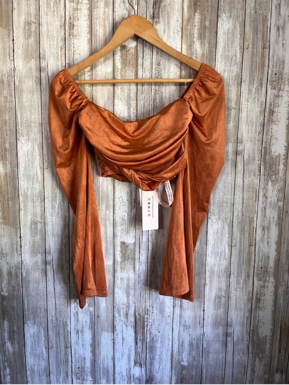 Oh Polly Batch A Caramel Cowl Neck Ruched Long Sleeve Crop Top Size 4 NWT